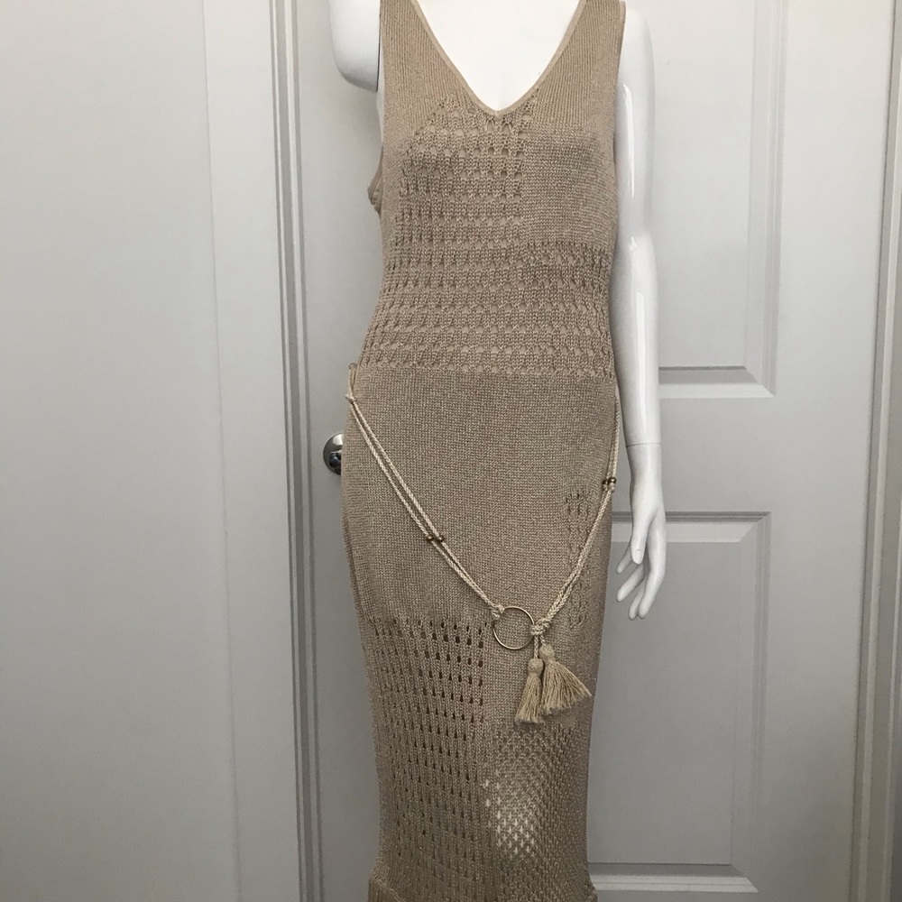 INC woman’s gold with glitter dress with lining size extra large NWT